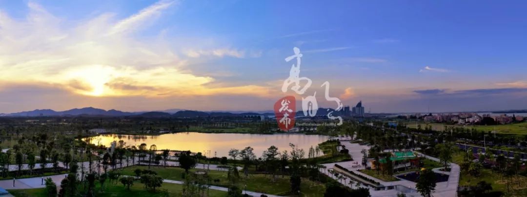 不妨来这里踏青赏花哦~交通指南:可乘坐521,525路公交车到"明湖公园西