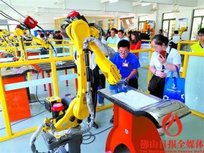 專家支招如何正確選擇中職學(xué)校和專業(yè)？動手能力強(qiáng)讀職校更吃香