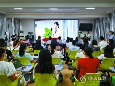 高明區(qū)滄江中學(xué)等5所學(xué)校1754個(gè)學(xué)位，通過“雙隨機(jī)”電腦搖號(hào)產(chǎn)生