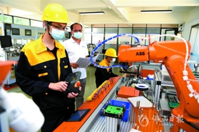 實(shí)訓(xùn)、備賽、實(shí)習(xí)忙！佛山逾3.8萬(wàn)名中職生返校將滿(mǎn)月