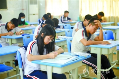 高明：高考本科上線率首破80%  多項(xiàng)數(shù)據(jù)創(chuàng)新高