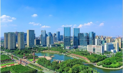 广东金融高新区引进项目73个，新增注册资本近100亿元