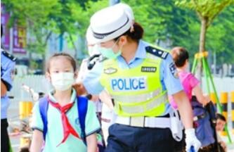 佛山市教育部門多層面發(fā)力 群防聯(lián)治 筑牢校園安全防護(hù)網(wǎng)  