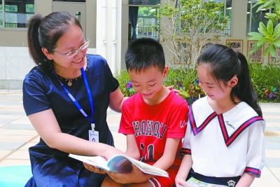 佛山孫明潔和郭振華獲評“廣東最美教師”