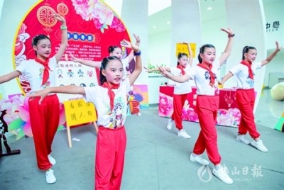 廣東省紀念少先隊建隊71周年主題隊日活動在佛山舉行