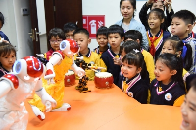 順德區(qū)教育局發(fā)布十條舉措  借鑒村改 打造教育鐵軍