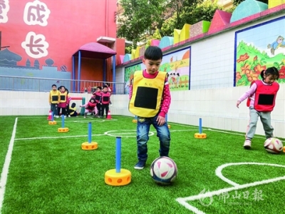 高明3所學(xué)校上榜全國(guó)青少年足球特色學(xué)校、足球特色幼兒園