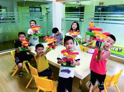 寒假班招生忙 多中選優(yōu)有妙招