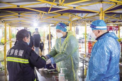 寒潮來襲 佛山處處有溫暖