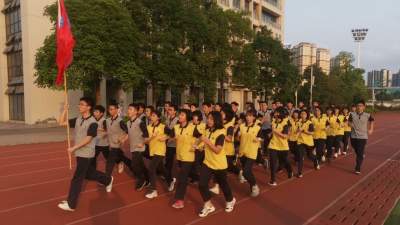 全市中小學(xué)今起暫停線下教學(xué)