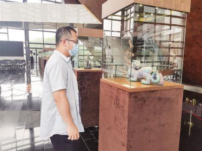 打造永不落幕的石灣陶塑作品展