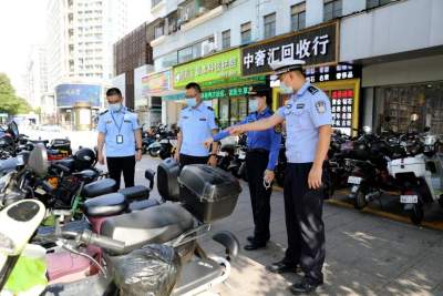 佛山四部門聯(lián)合執(zhí)法 重點整治電動自行車亂象