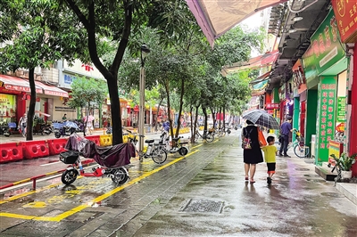 禪城老舊小區(qū)農(nóng)貿(mào)市場靚出新顏值