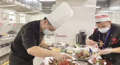 禪城開展“粵菜師傅”中式烹調(diào)師、中式面點師職業(yè)技能競賽