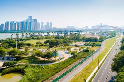 禪城區(qū)東平路實現(xiàn)沿路兩邊景觀大提升、道路交通更順暢