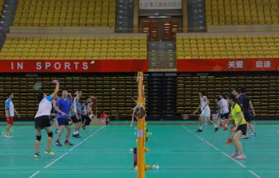 佛山市民多樣化運動，樂享國慶假期