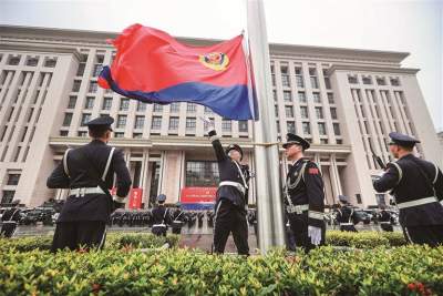 向人民警察致敬！佛山舉行慶祝2023年中國人民警察節(jié)升警旗儀式