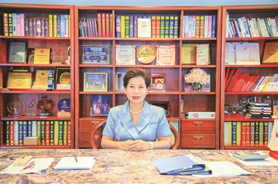 “佛山好人”、順德區(qū)女企業(yè)家勞艷貞：熱心公益照亮困難家庭前行路