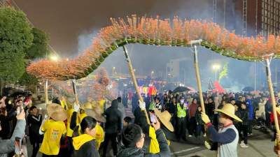 上元舞火龍照亮幸福新生活