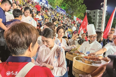 “白坭文化西游之夜”登陸云秀山體育場