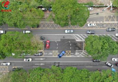 南海在全市首試多車聯(lián)動掉頭疏堵