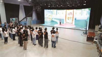  “YOU趣青年”2025佛山传媒大学生夏令营开营